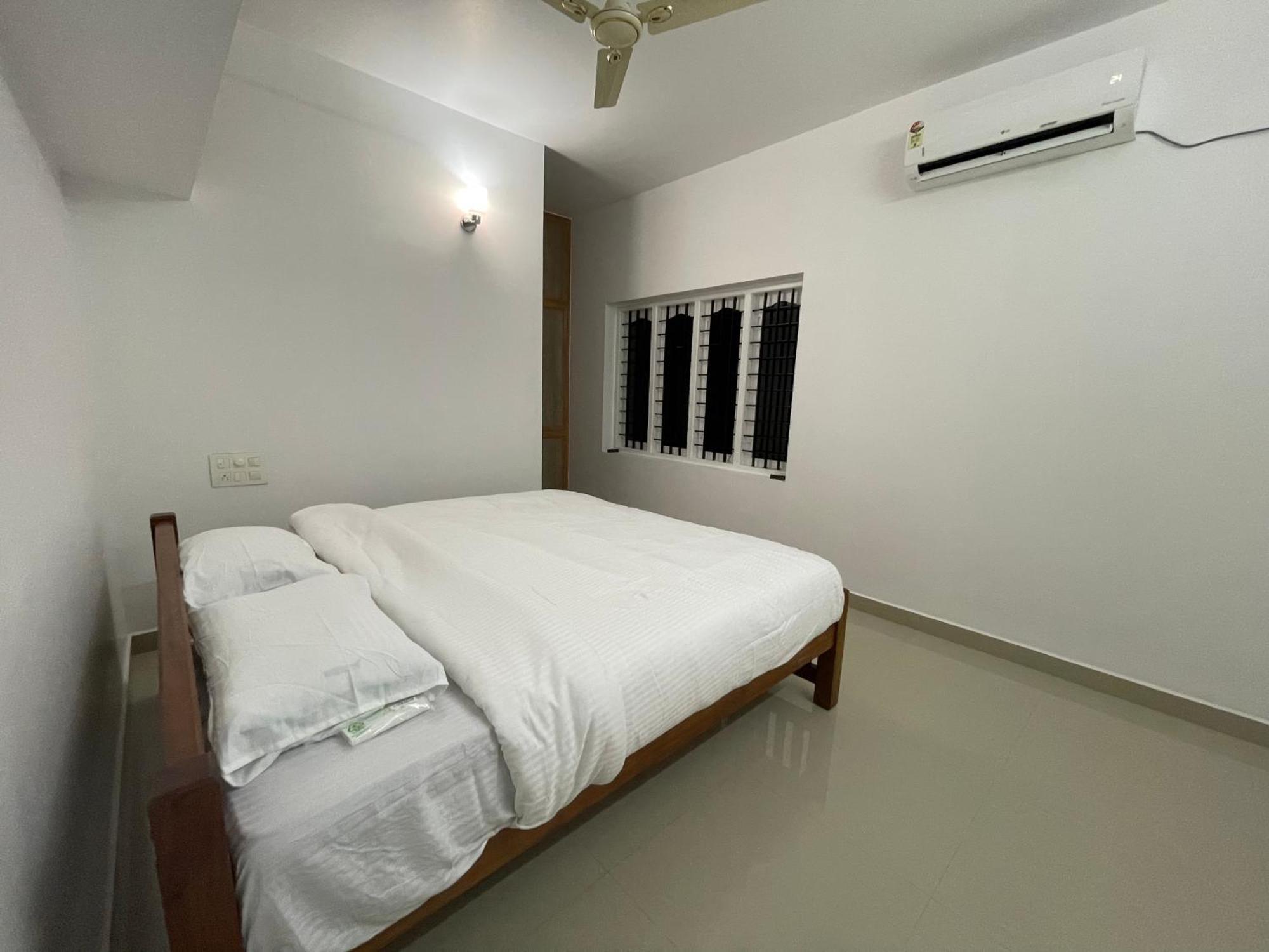 Dream Home Kochi Tripunithura Exterior photo