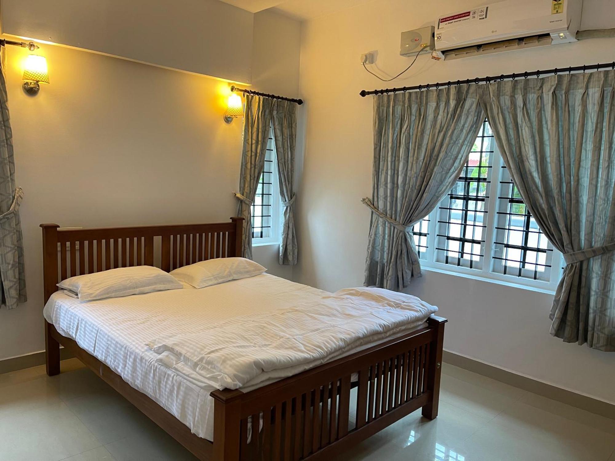 Dream Home Kochi Tripunithura Exterior photo
